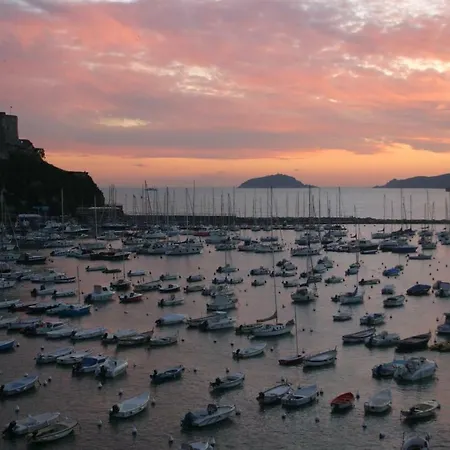 Apartmán 2 Parking - Lerici Center & Home - Rustegu Duze Lerici