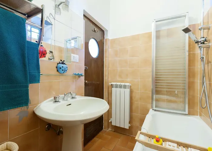 2 Parking - Lerici Center & Home - Rustegu Duze Apartmán Lerici