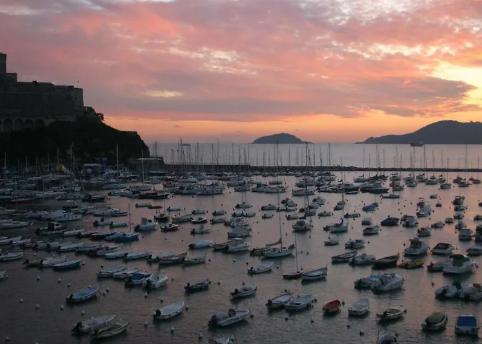 Apartmán 2 Parking - Lerici Center & Home - Rustegu Duze Lerici