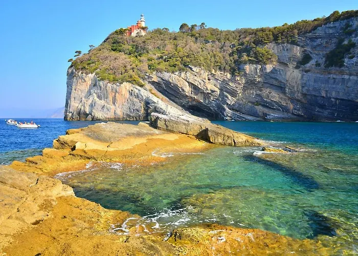 2 Parking - Lerici Center & Home - Rustegu Duze Apartmán *